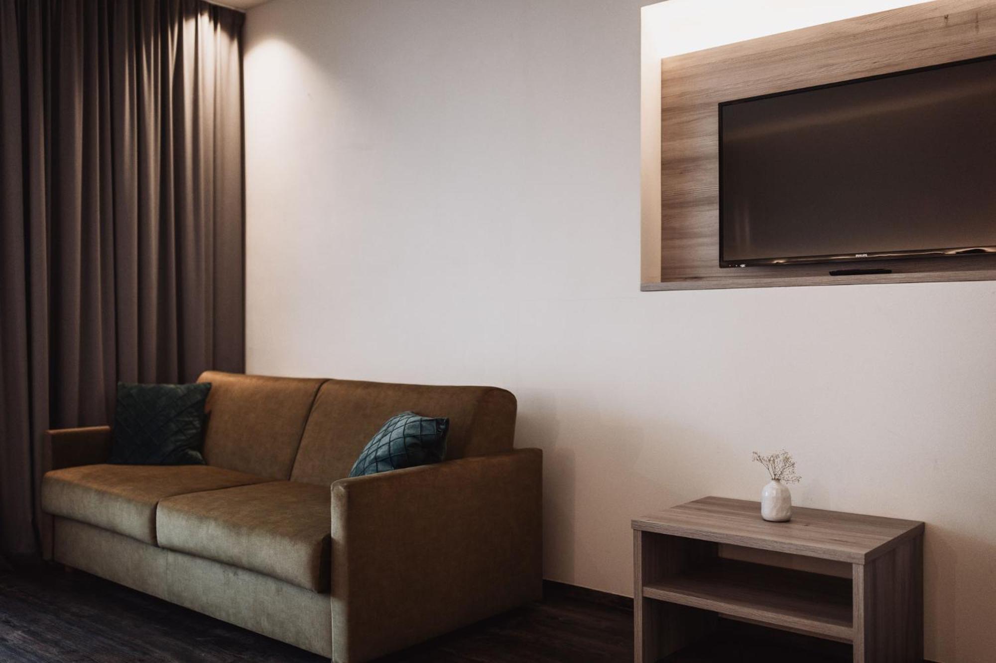 Hotel Montis - Active Nature Spa Брунико Экстерьер фото