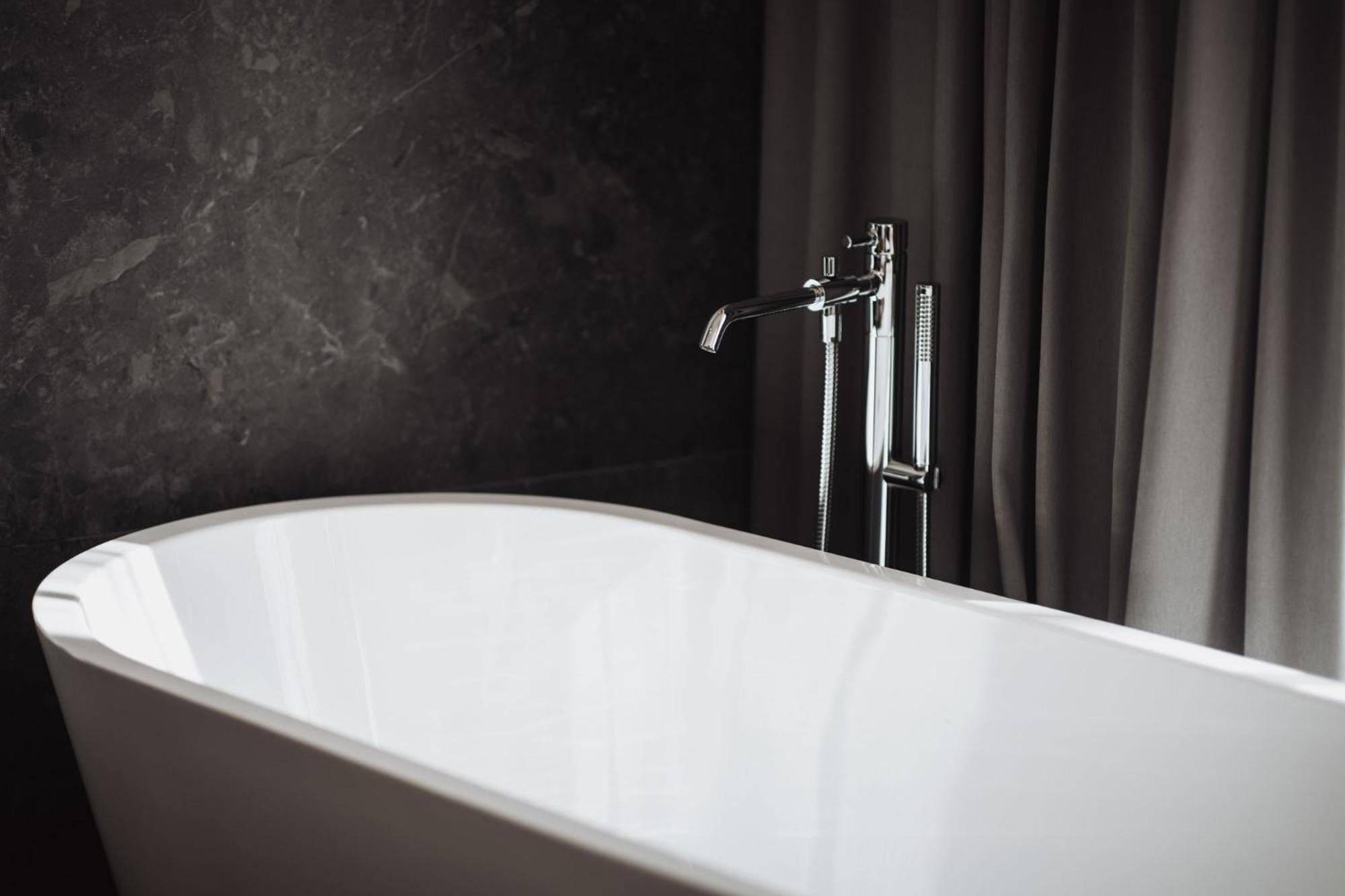 Hotel Montis - Active Nature Spa Брунико Экстерьер фото