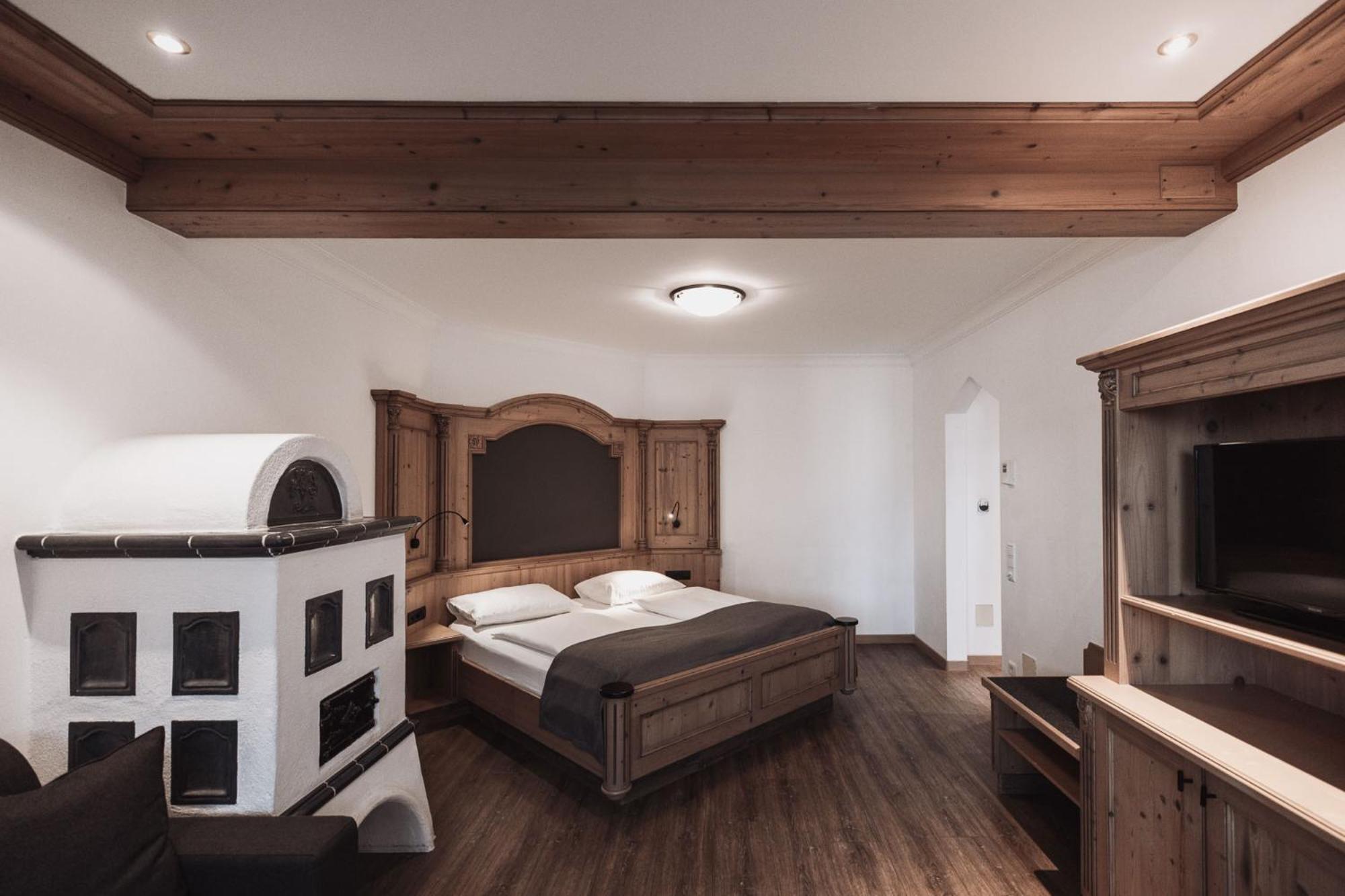 Hotel Montis - Active Nature Spa Брунико Экстерьер фото